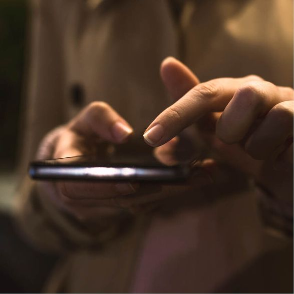 モバイルスパイ